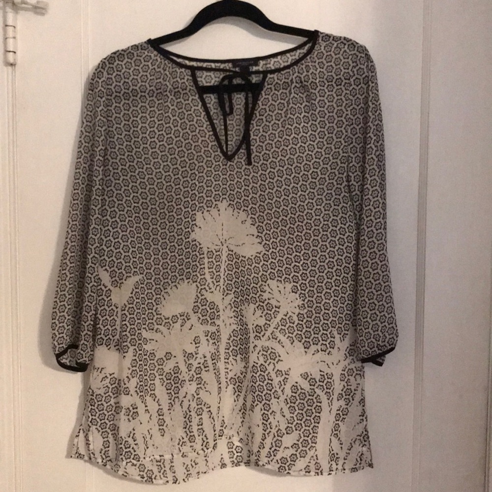 Ann Taylor black and gray  tunic blouse